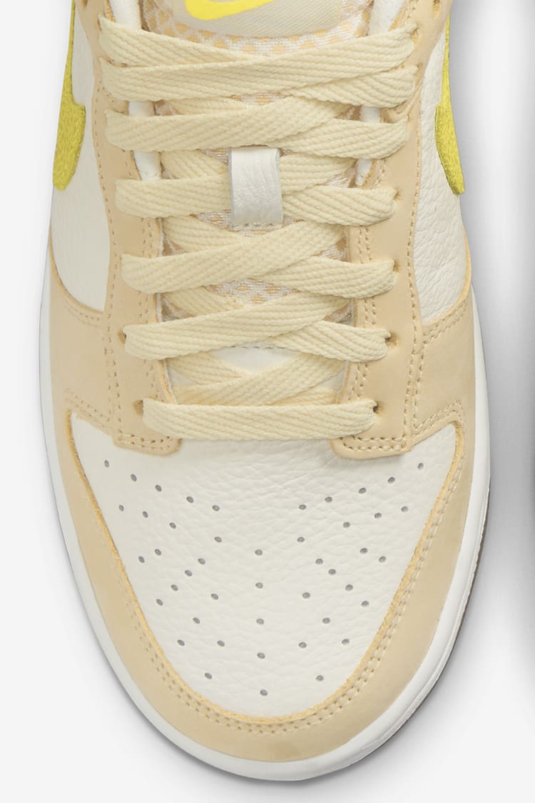 dunk low parisian lemonade
